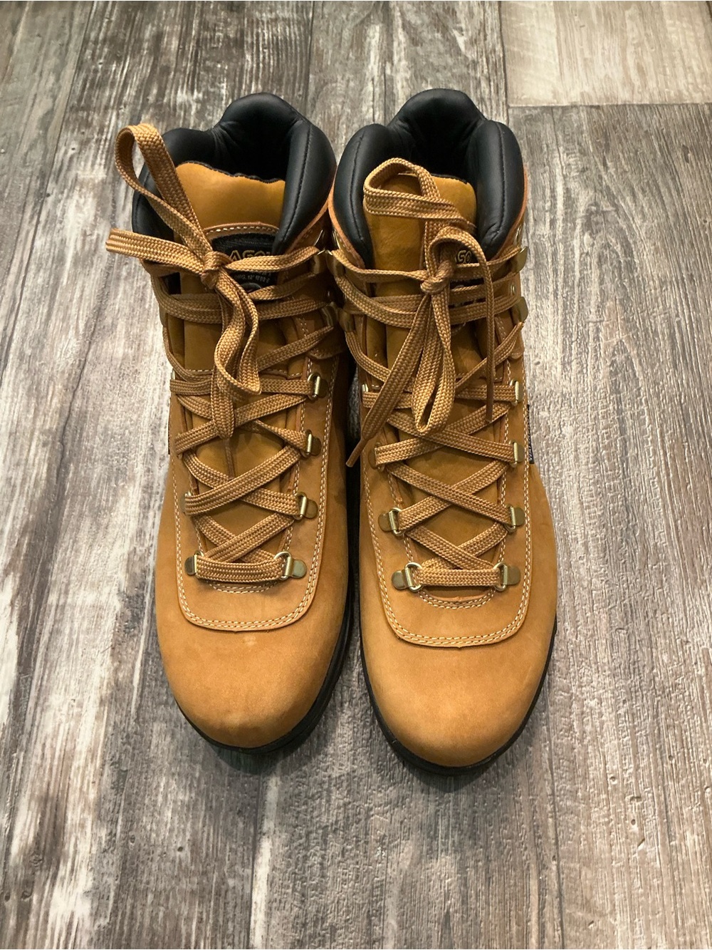 NWOB Men's Tan Waterproof Hiker Boots Size 11 - Picture 6 of 16